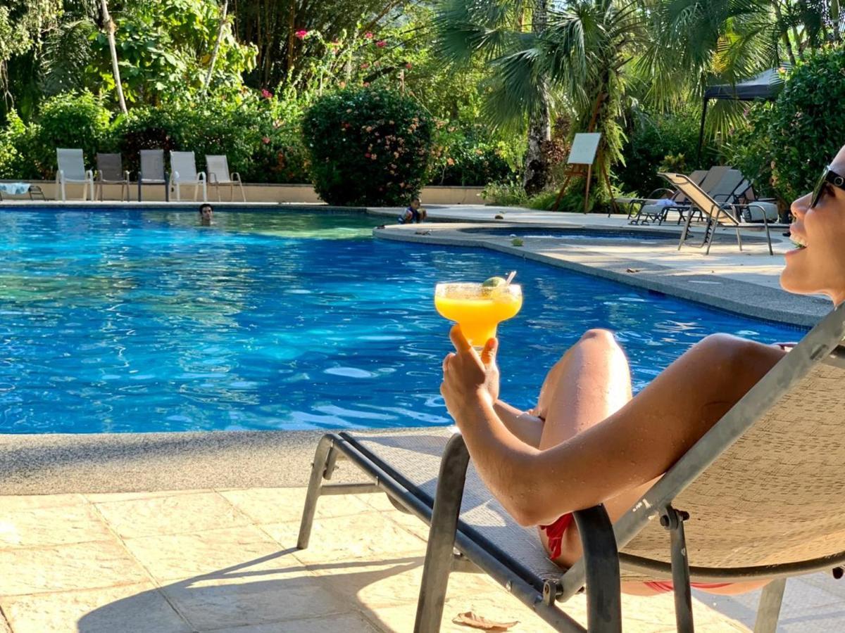 Jaco Hotel Docelunas Eksteriør billede